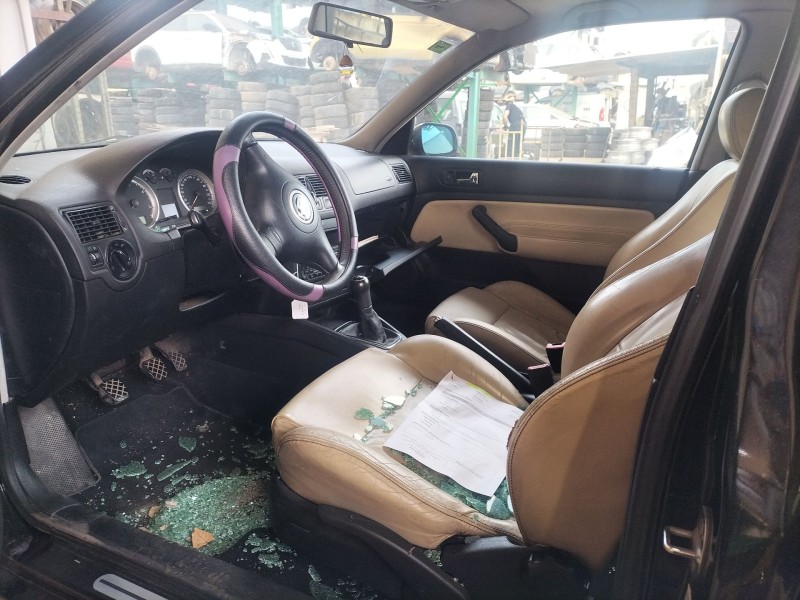 volkswagen golf iv (1j1) del año 2002