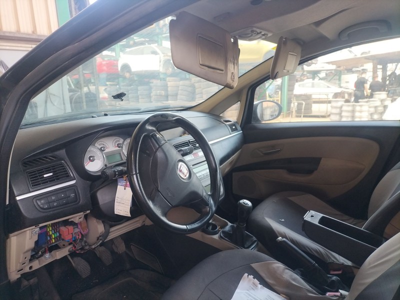 fiat linea (323_, 110_) del año 2007