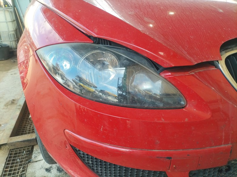 Recambio de faro derecho para seat altea (5p1) 1.9 tdi referencia OEM IAM   