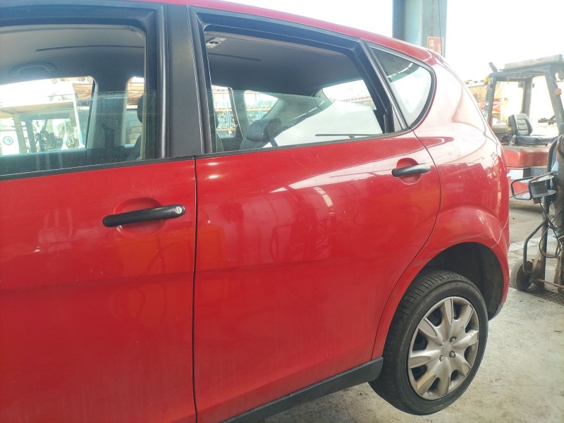 Recambio de puerta trasera izquierda para seat altea (5p1) 1.9 tdi referencia OEM IAM   