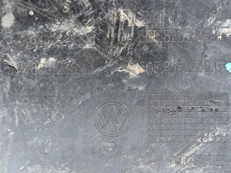 Recambio de cubrecarter para audi q3 sportback (f3n) 35 tdi referencia OEM IAM   