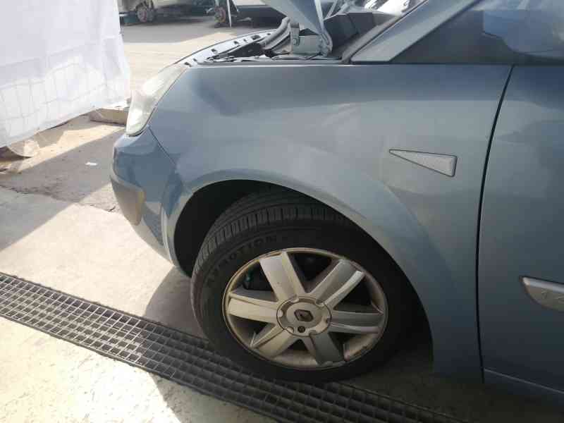 Recambio de aleta delantera izquierda para renault scenic ii authentique referencia OEM IAM   