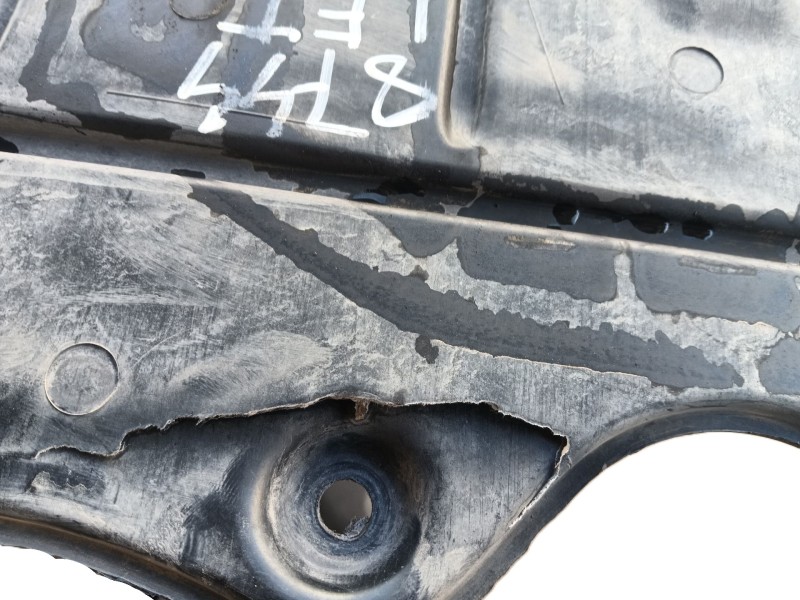 Recambio de cubrecarter para seat leon (5f1) 2.0 tdi referencia OEM IAM   