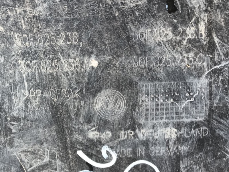 Recambio de cubrecarter para volkswagen tiguan (ad1, ax1) 2.0 tdi referencia OEM IAM   