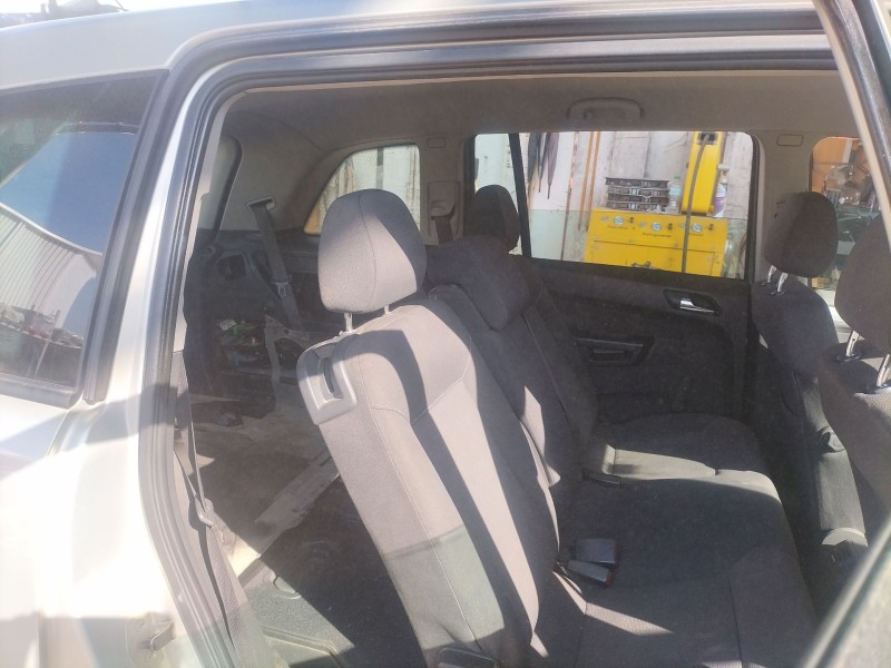 opel zafira / zafira family b (a05) del año 2009