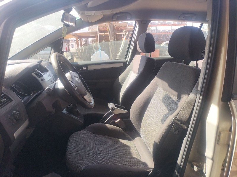 opel zafira / zafira family b (a05) del año 2009