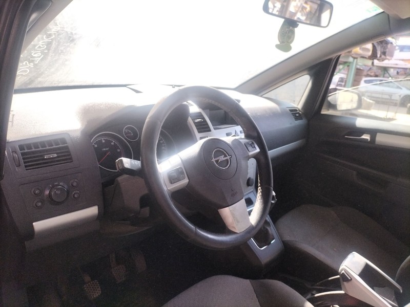 opel zafira / zafira family b (a05) del año 2009