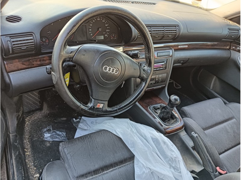 audi a4 b5 (8d2) del año 2000