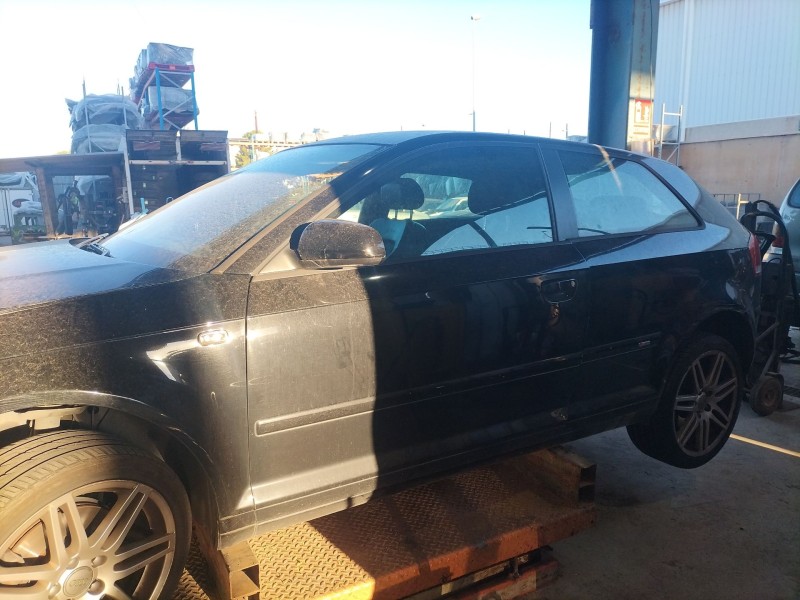 Recambio de puerta delantera izquierda para audi a3 (8p1) 2.0 tdi referencia OEM IAM   