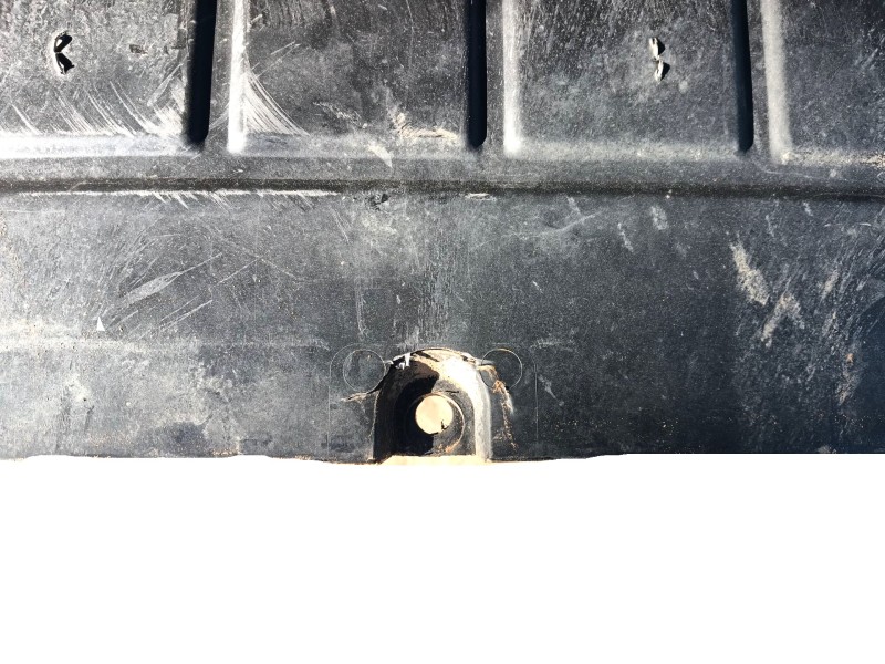 Recambio de cubrecarter para renault clio iv (bh_) 0.9 tce 90 referencia OEM IAM   