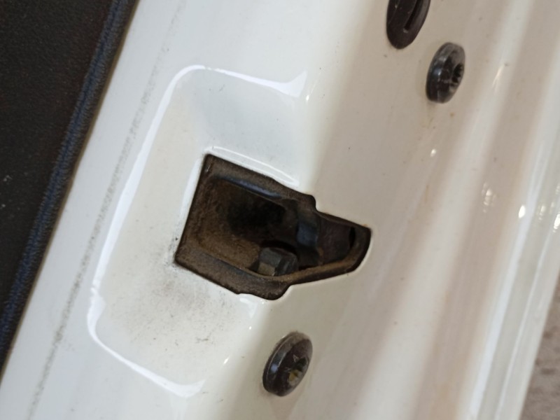 Recambio de puerta delantera derecha para audi a3 sportback (8pa) 1.6 fsi referencia OEM IAM   