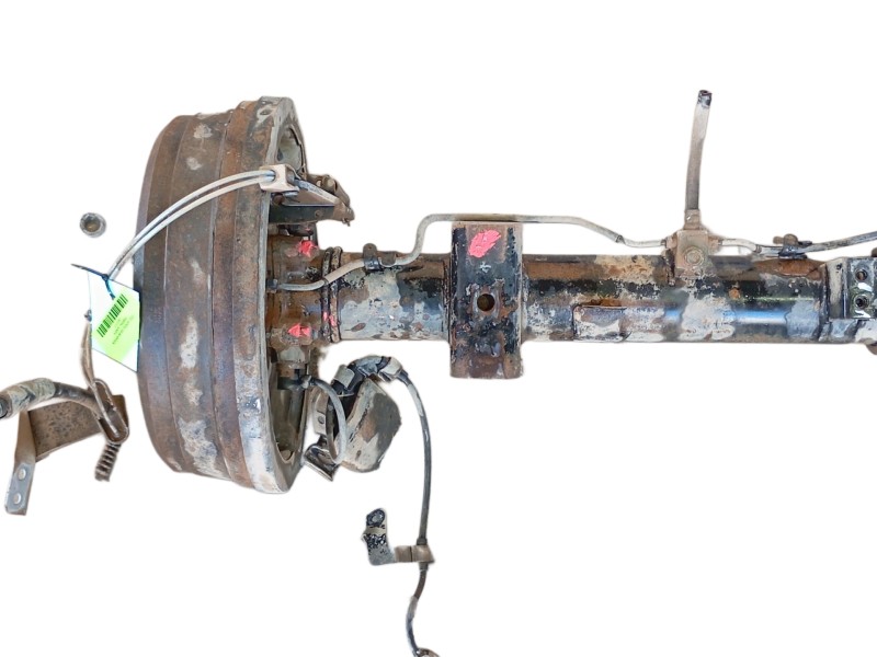 Recambio de puente trasero para nissan np300 pickup (d22) 2.5 dci 4x4 referencia OEM IAM  38311C6040 