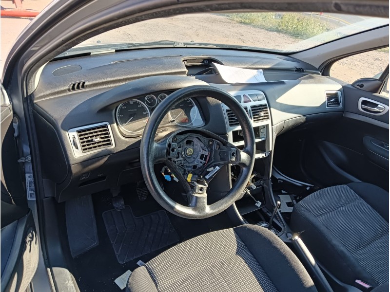 peugeot 307 (3a/c) del año 2004