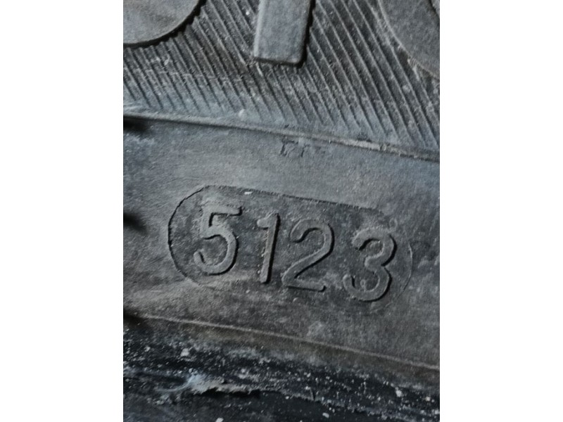 Recambio de neumatico para » otros... modelos referencia OEM IAM   