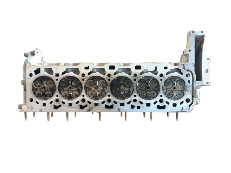 Recambio de culata para bmw x5 (g05, f95) 30 d mild-hybrid xdrive referencia OEM IAM 11121031808 2624032100115 