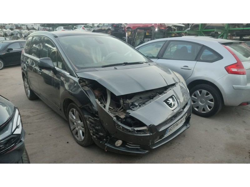 peugeot 5008 (0u_, 0e_) del año 2012