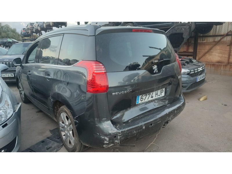 peugeot 5008 (0u_, 0e_) del año 2012