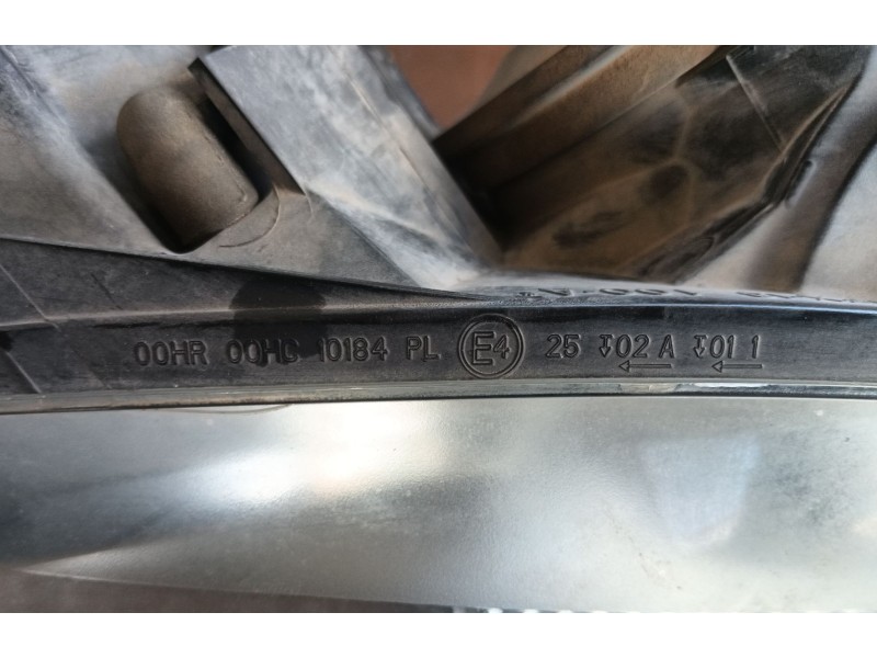 Recambio de faro derecho para volkswagen golf v (1k1) 1.6 fsi referencia OEM IAM   