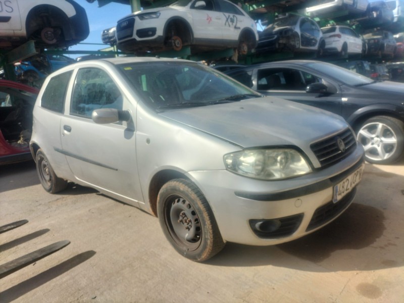 fiat punto (188_) del año 2003