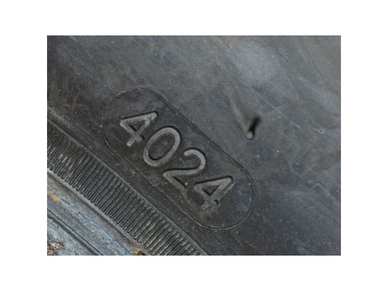 Recambio de neumatico para » otros... modelos referencia OEM IAM   