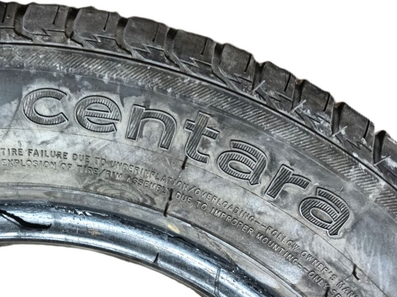 Recambio de neumatico para » otros... modelos referencia OEM IAM 165/70 R13 79T 2 CENTARA