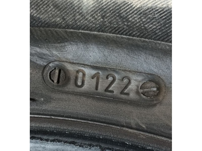 Recambio de neumatico para » otros... modelos referencia OEM IAM   