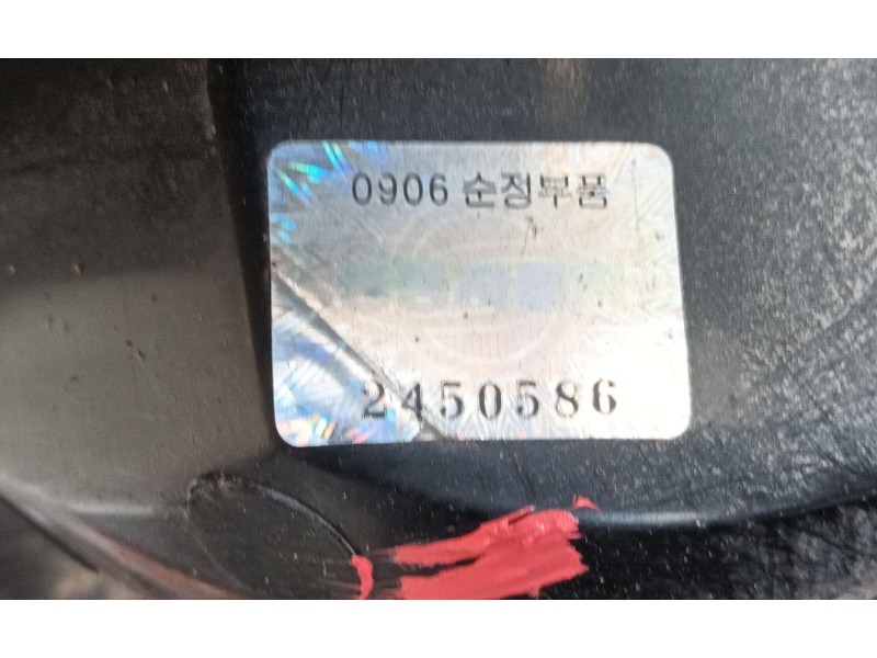 Recambio de piloto trasero izquierdo para ssangyong rodius i 2.7 xdi referencia OEM IAM   