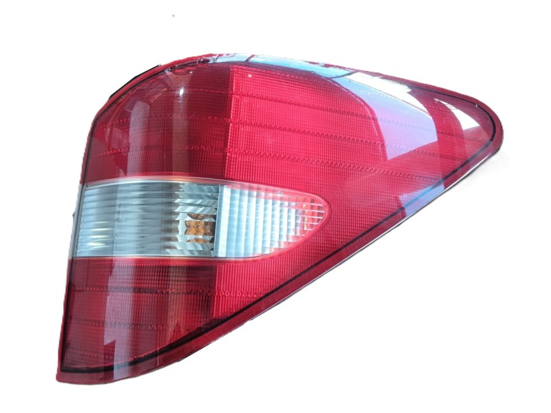 Recambio de piloto trasero derecho para ssangyong rodius i 2.7 xdi referencia OEM IAM   