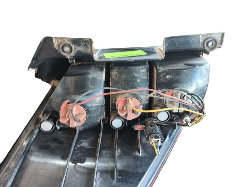 Recambio de piloto trasero derecho para ssangyong rodius i 2.7 xdi referencia OEM IAM   