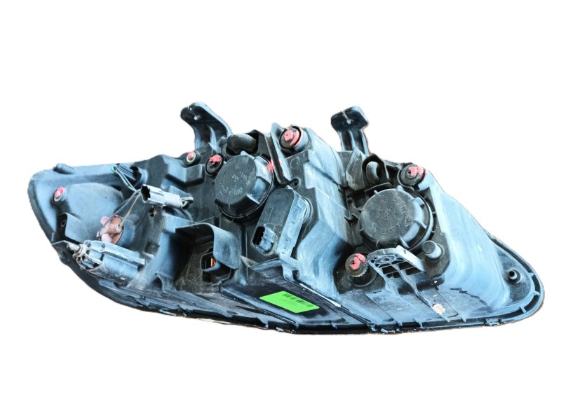 Recambio de faro izquierdo para ssangyong rodius i 2.7 xdi referencia OEM IAM   