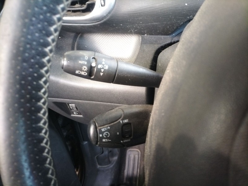 Recambio de mando intermitentes para citroën c3 picasso (sh_) 1.6 hdi referencia OEM IAM   