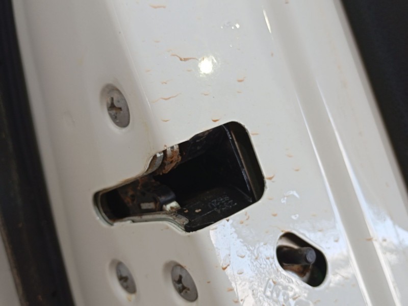 Recambio de puerta trasera izquierda para nissan qashqai i (j10, nj10) 1.6 dci referencia OEM IAM H2101JD0MC  