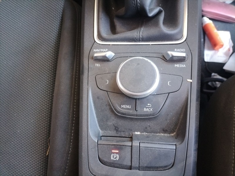 Recambio de sistema audio / radio cd para audi q2 (gab, gag) 1.6 tdi referencia OEM IAM   