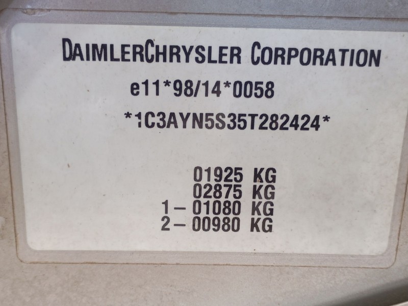 Recambio de capot para chrysler pt cruiser descapotable 2.4 gt referencia OEM IAM   