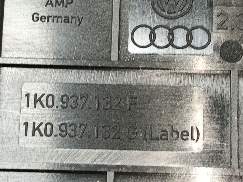 Recambio de caja reles / fusibles para seat leon (1p1) 1.6 tdi referencia OEM IAM 1K0937125D 1K0937132F 