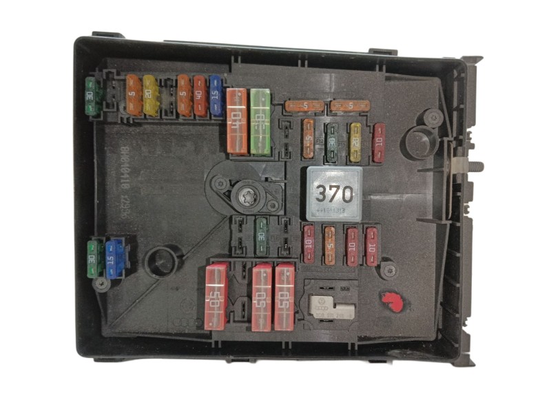 Recambio de caja reles / fusibles para seat leon (1p1) 1.6 tdi referencia OEM IAM 1K0937125D 1K0937132F 