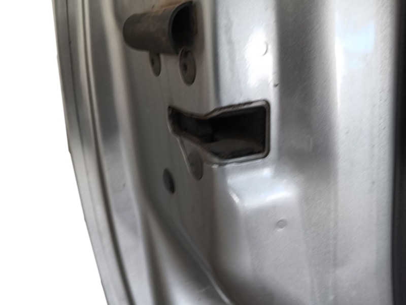 Recambio de puerta delantera izquierda para chrysler pt cruiser descapotable 2.4 gt referencia OEM IAM   