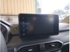 Recambio de sistema audio / radio cd para dacia sandero iii 1.0 tce 90 referencia OEM IAM   