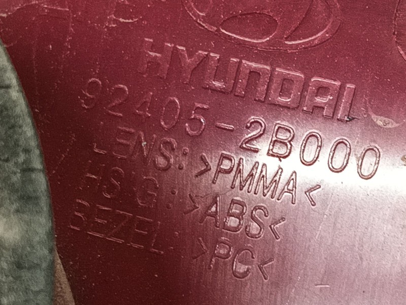 Recambio de piloto trasero izquierdo interior para hyundai santa fé ii (cm) 2.2 crdi 4x4 referencia OEM IAM  924052B000 