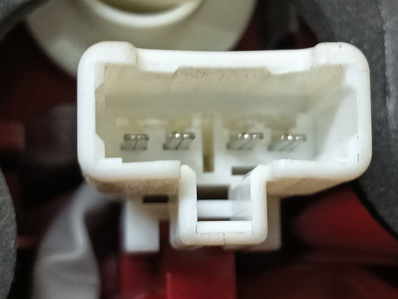 Recambio de piloto trasero izquierdo interior para hyundai santa fé ii (cm) 2.2 crdi 4x4 referencia OEM IAM  924052B000 