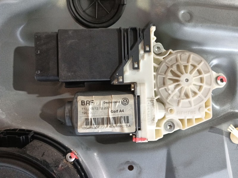 Recambio de elevalunas delantero derecho para volkswagen golf iv (1j1) 1.9 tdi referencia OEM IAM   