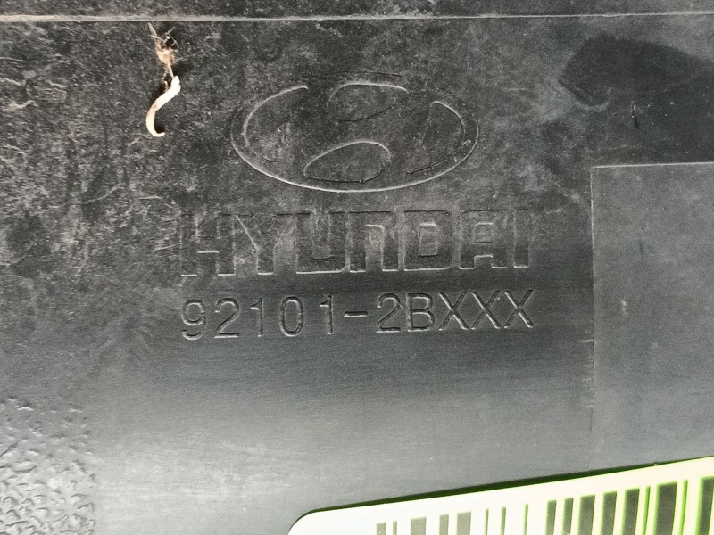 Recambio de faro izquierdo para hyundai santa fé ii (cm) 2.2 crdi 4x4 referencia OEM IAM 921012B021 921012BXXX 