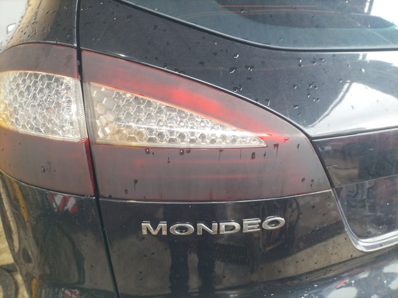 Recambio de piloto trasero izquierdo interior para ford mondeo iv turnier (ba7) 2.0 tdci referencia OEM IAM   