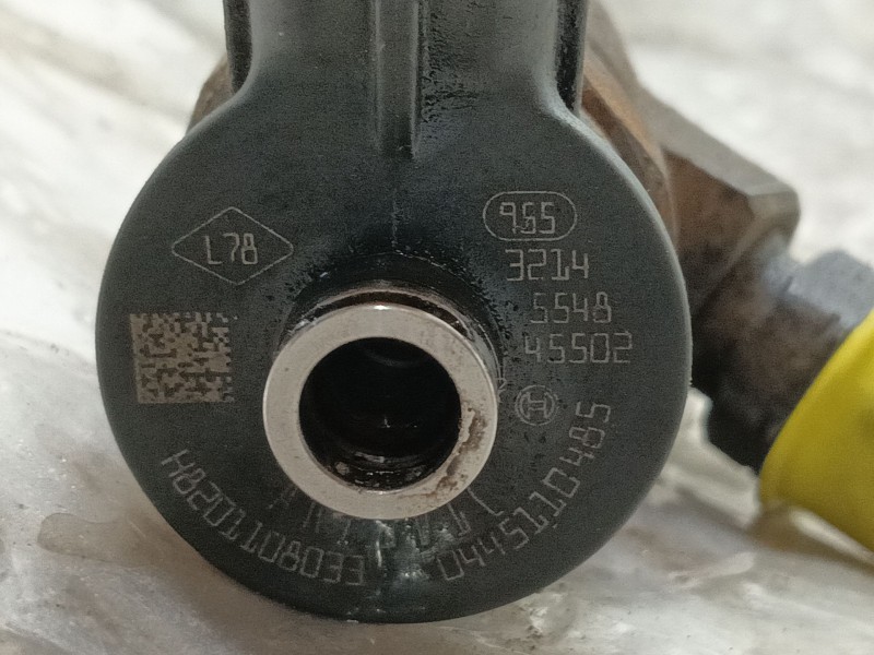 Recambio de inyector para renault captur i (j5_, h5_) 1.5 dci 90 referencia OEM IAM 166008399R 0445110485 