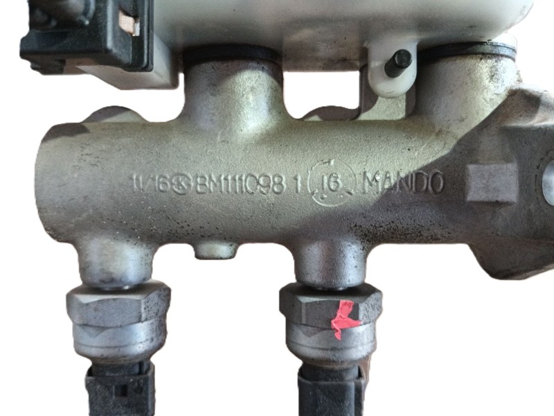 Recambio de bomba freno para ssangyong rodius i 2.7 xdi referencia OEM IAM   