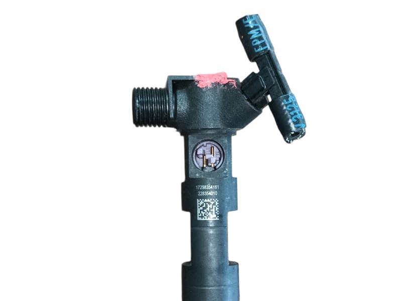 Recambio de inyector para mercedes-benz clase a (w176) a 200 cdi / d (176.008) referencia OEM IAM   