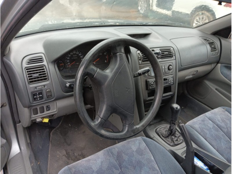 mitsubishi galant viii (ea_) del año 1998