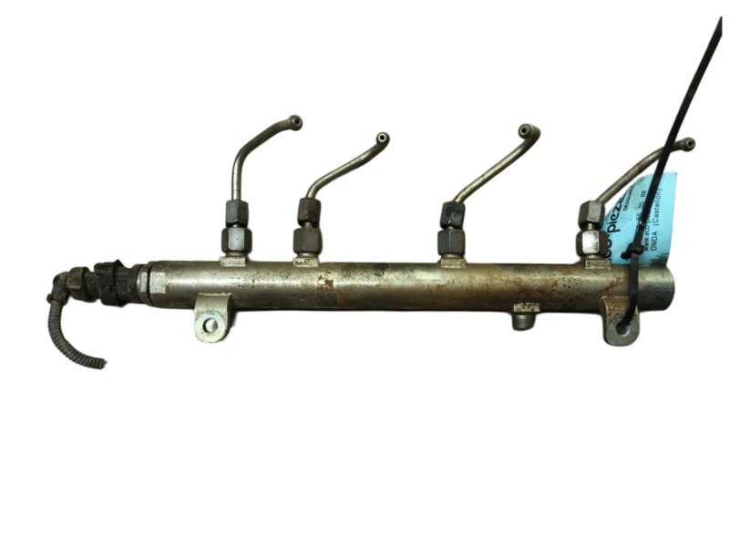 Recambio de rampa inyectora para iveco daily vi furgoneta 33s16, 35s16, 35c16, 40c16, 50c16 referencia OEM IAM  0445224065 