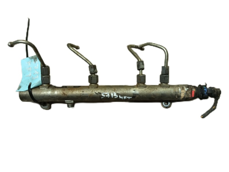 Recambio de rampa inyectora para iveco daily vi furgoneta 33s16, 35s16, 35c16, 40c16, 50c16 referencia OEM IAM  0445224065 