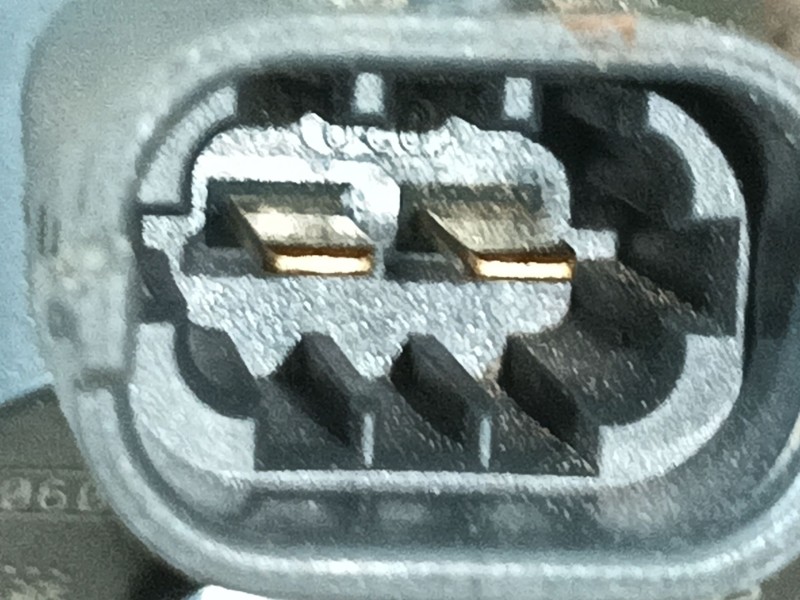 Recambio de inyector para iveco daily vi furgoneta 33s16, 35s16, 35c16, 40c16, 50c16 referencia OEM IAM 504389548 0445110418 